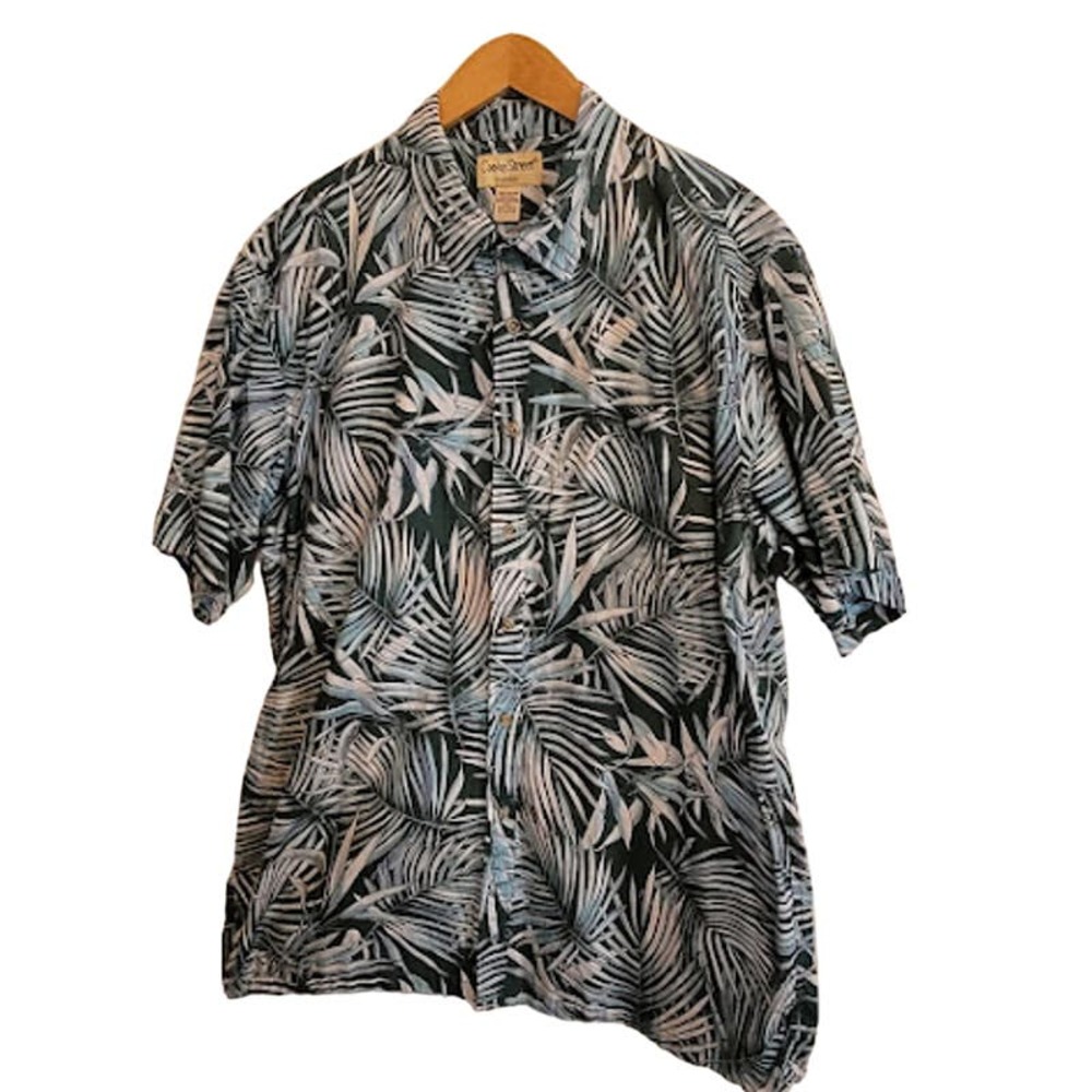 Cooke Street - Button up floral shirt - Size 2XL
